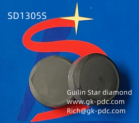 Sisipan PDC berbentuk buah persik SD1305 Untuk Mata Bor Jangkar 30mm 32mm