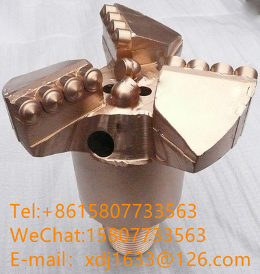 ISO9001 PDC Drag Bit Diameter 113mm Untuk Pengeboran Sumur Air Dan Minyak